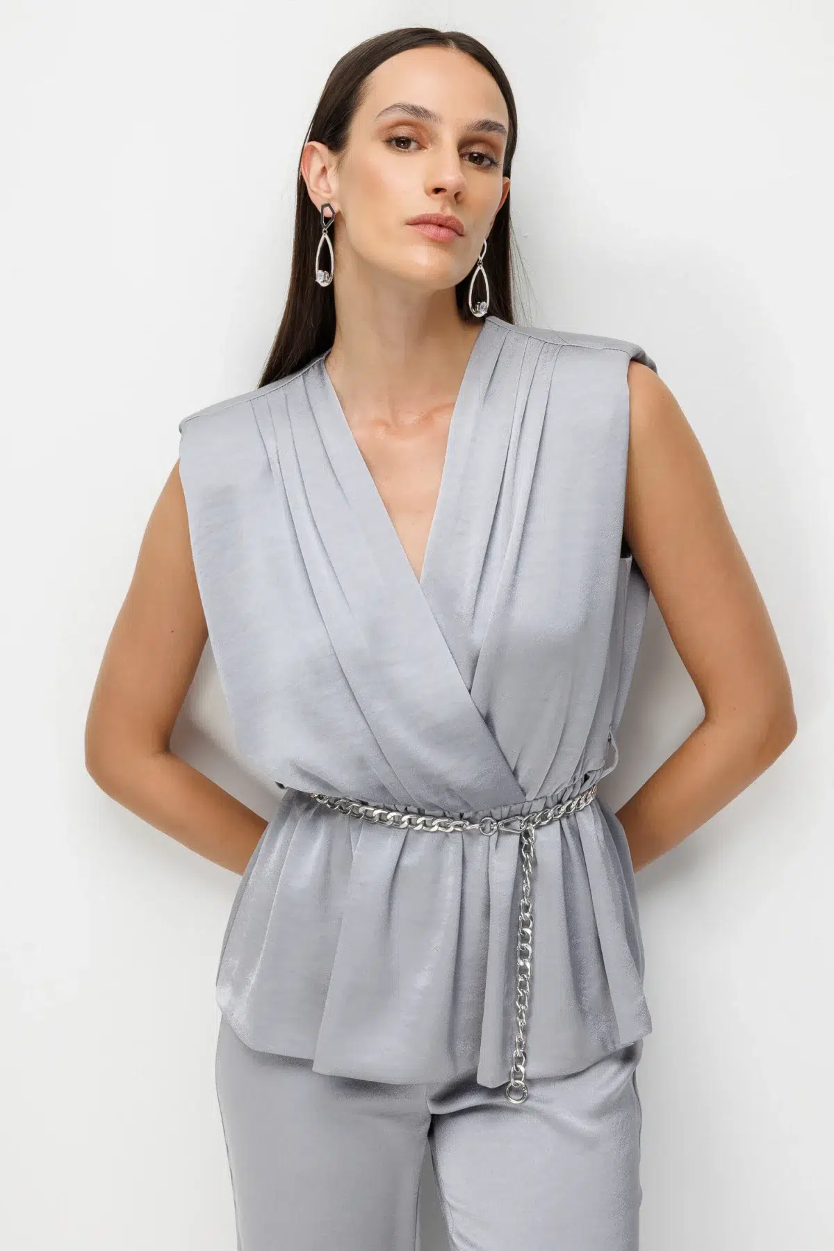EKOL Beli Zincirli Drapeli Bluz 2428 - GÜMÜŞ