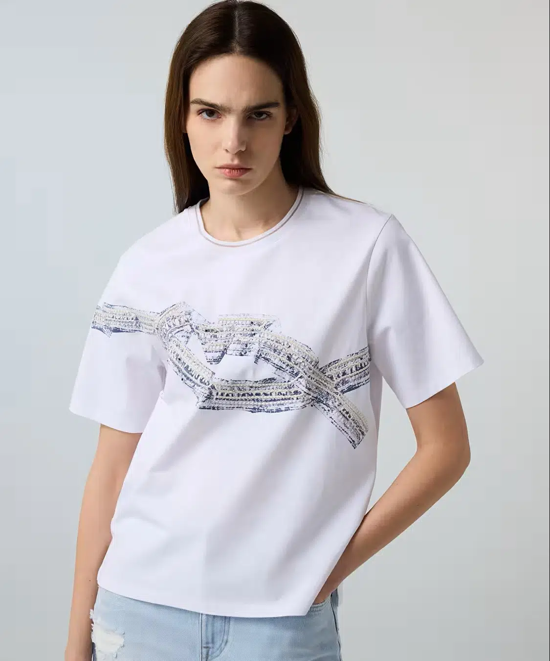 İPEKYOL Görsel Baskılı Karma Aplikeli T-Shirt IS1260070117